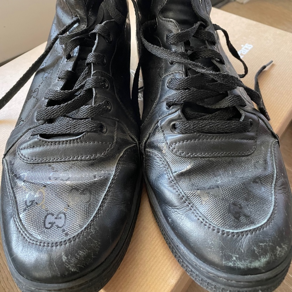 Gucci sneakers